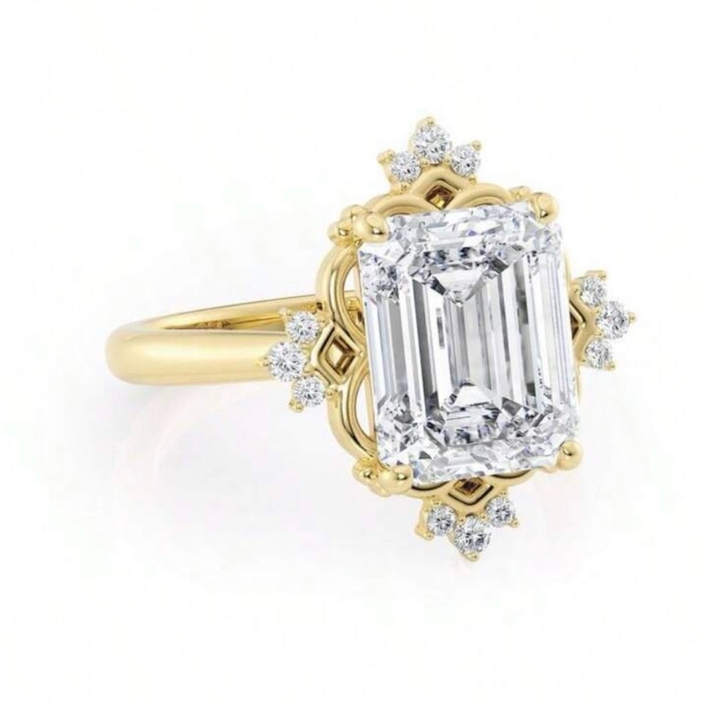 Elegant Gold and Silver Ring